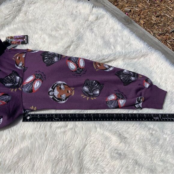 Sz Large Sold Out Purple Marvel Black Panther Cropped Crewneck Sweatshirt Top - Picture 2 of 8